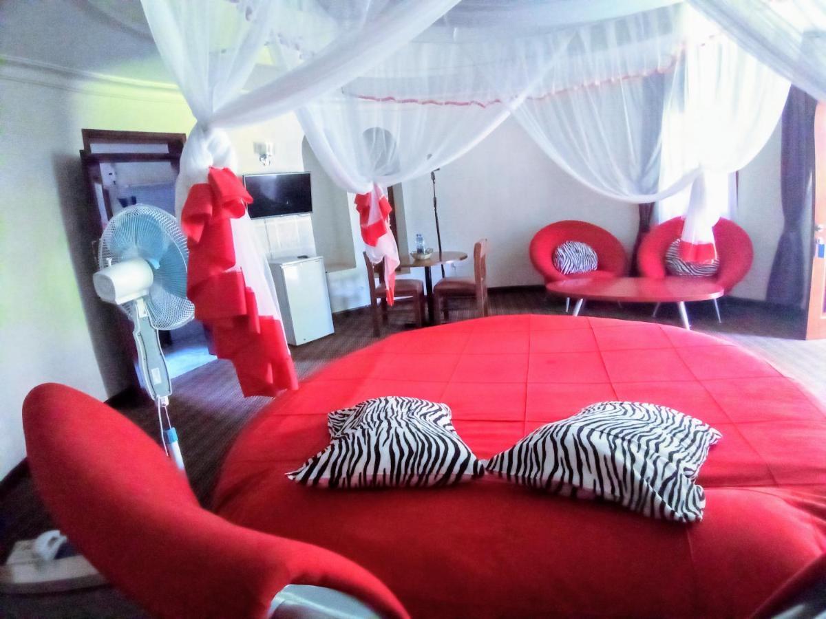 Ridar Hotel Seeta Buitenkant foto